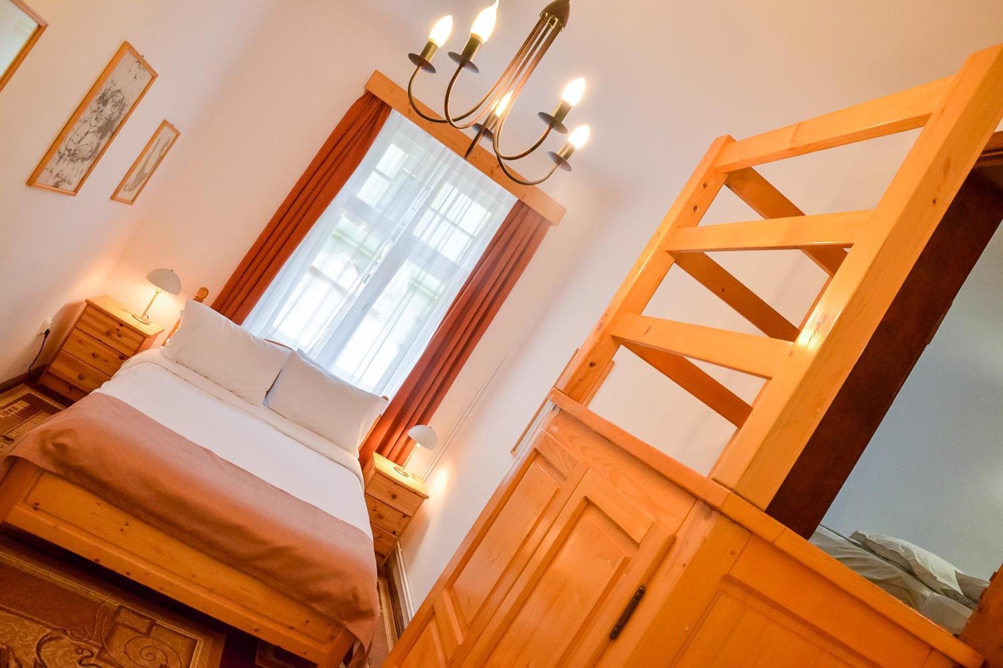 An Der Holztreppe Daire Sighişoara Dış mekan fotoğraf